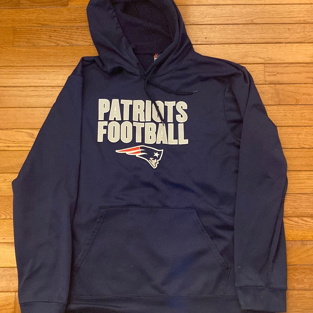 New England Patriots Majestic Mens Hooded Sweatshirt, Size L